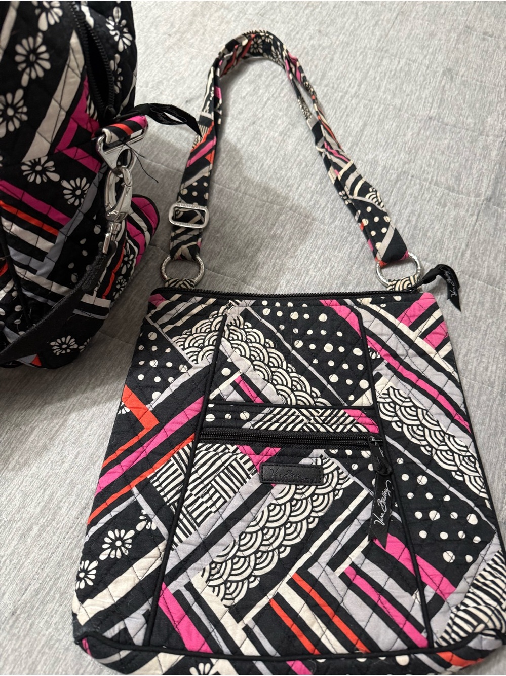 Vera Bradley - Picture 8 of 8